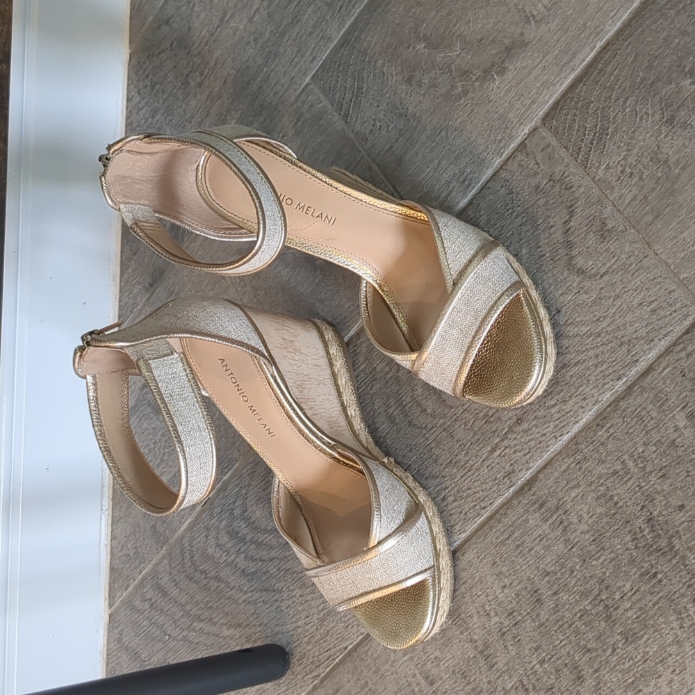 Antonio Melani wedges size 9, gold and tan